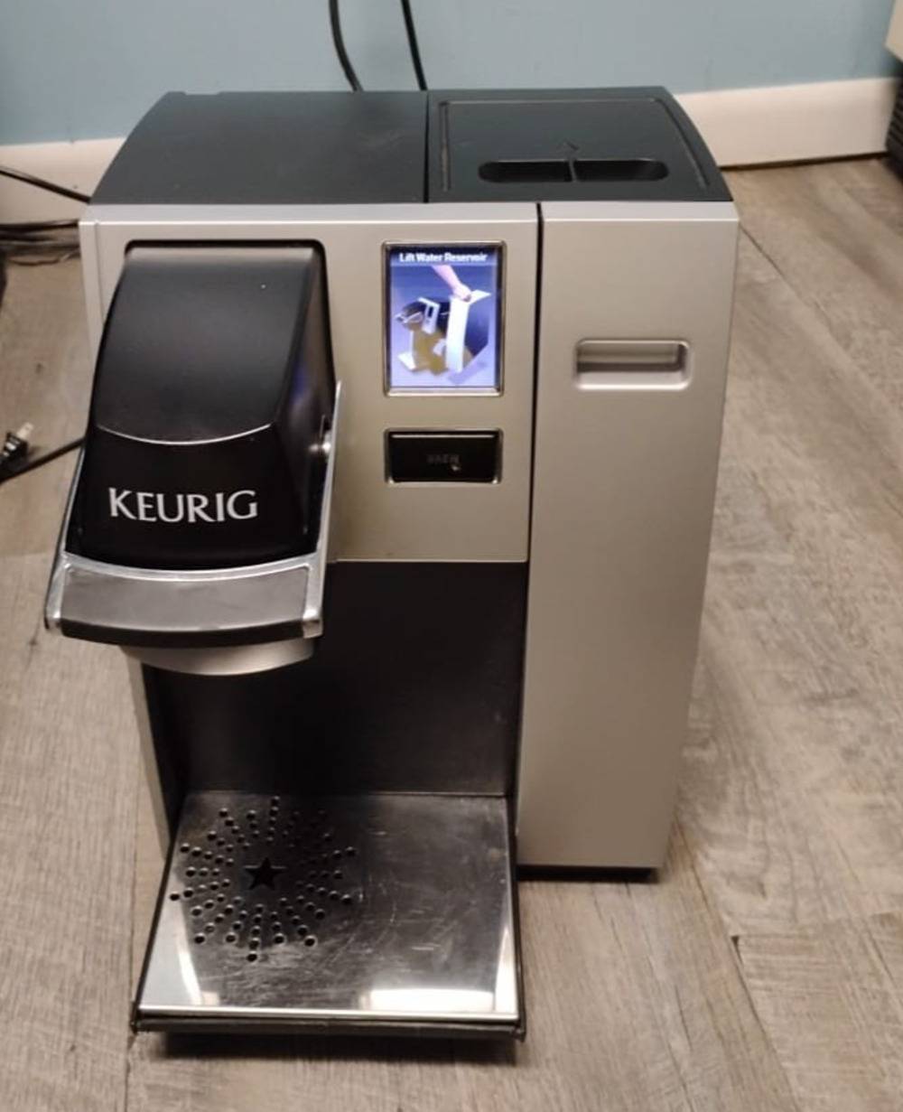 Keurig B150 Single Cup Commercial Brewing System Coffee Maker